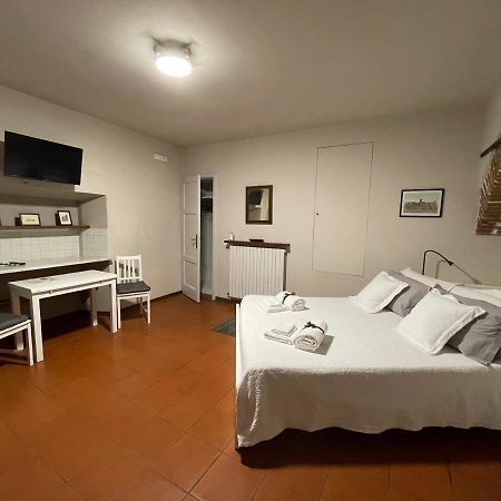 La Casa Nel Vicolo Altopascio Exterior foto