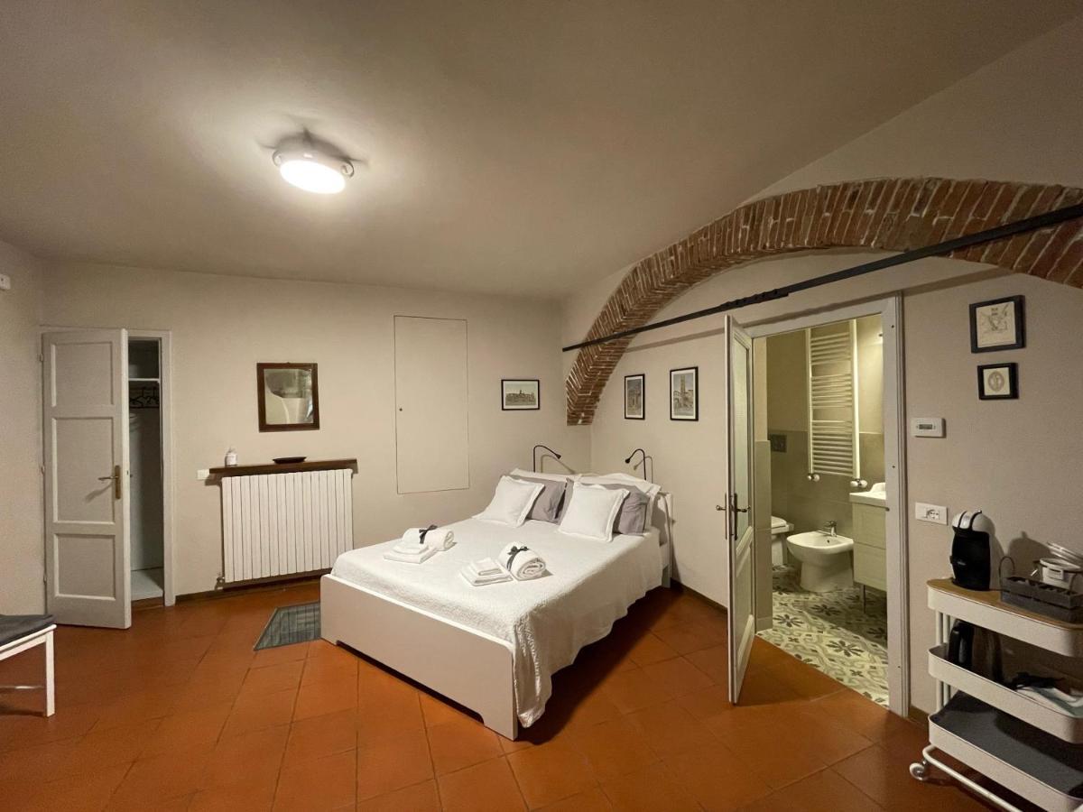La Casa Nel Vicolo Altopascio Exterior foto